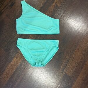 Girls bathingsuit